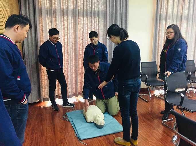 5551543471596730.jpg 421543367958749.jpg